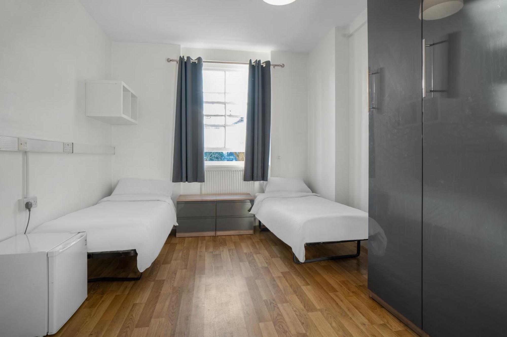 Хостел New Mansion House Лондон Экстерьер фото